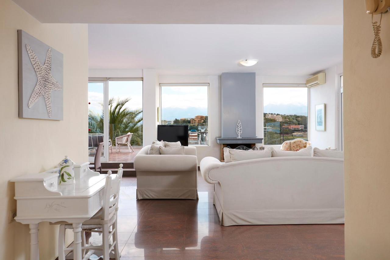 Seafront Villa Longobardi Chania  Exterior foto