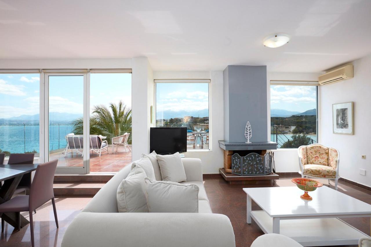 Seafront Villa Longobardi Chania  Exterior foto